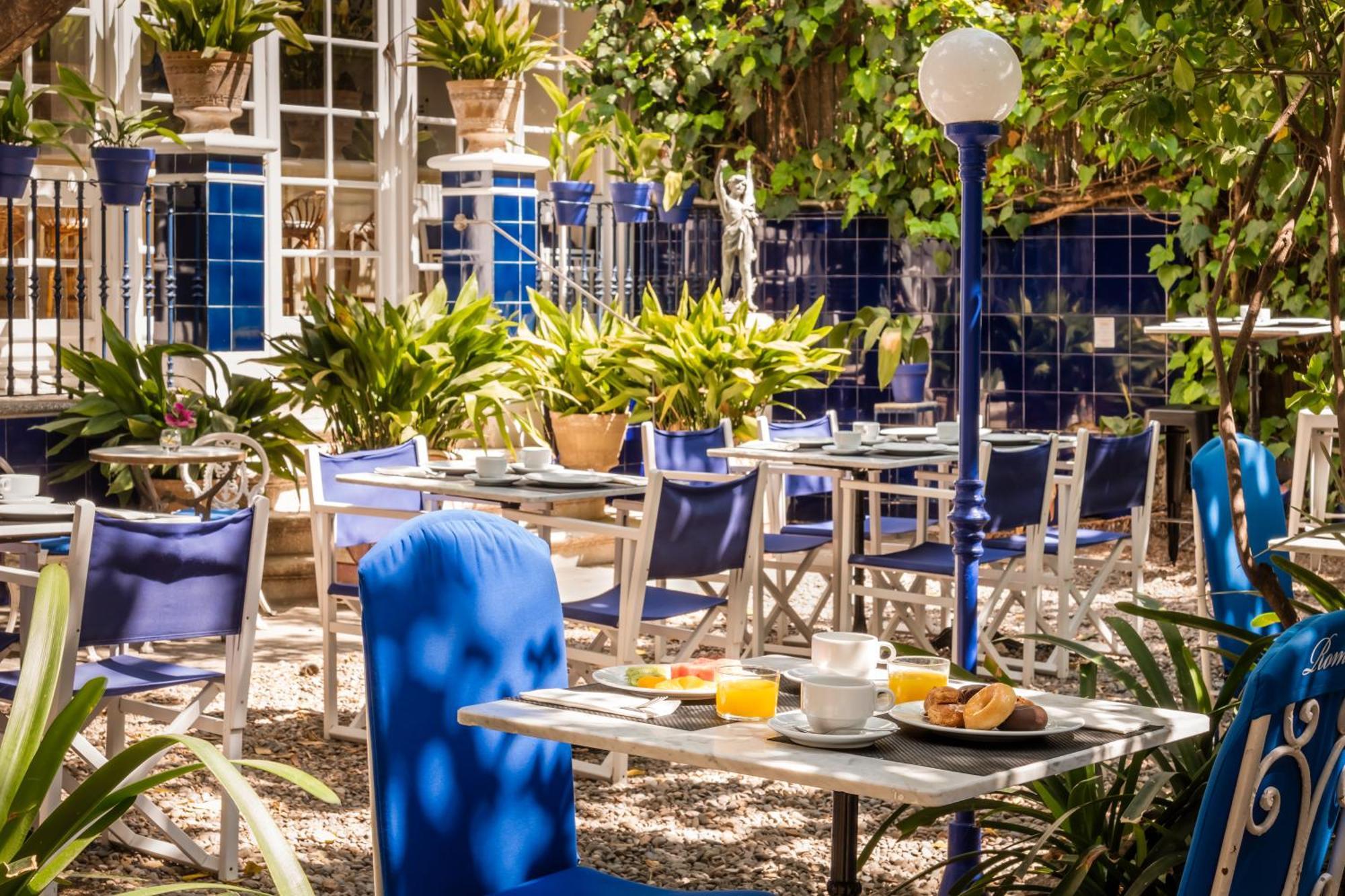 Hotel Medium Romantic Сіджас Екстер'єр фото