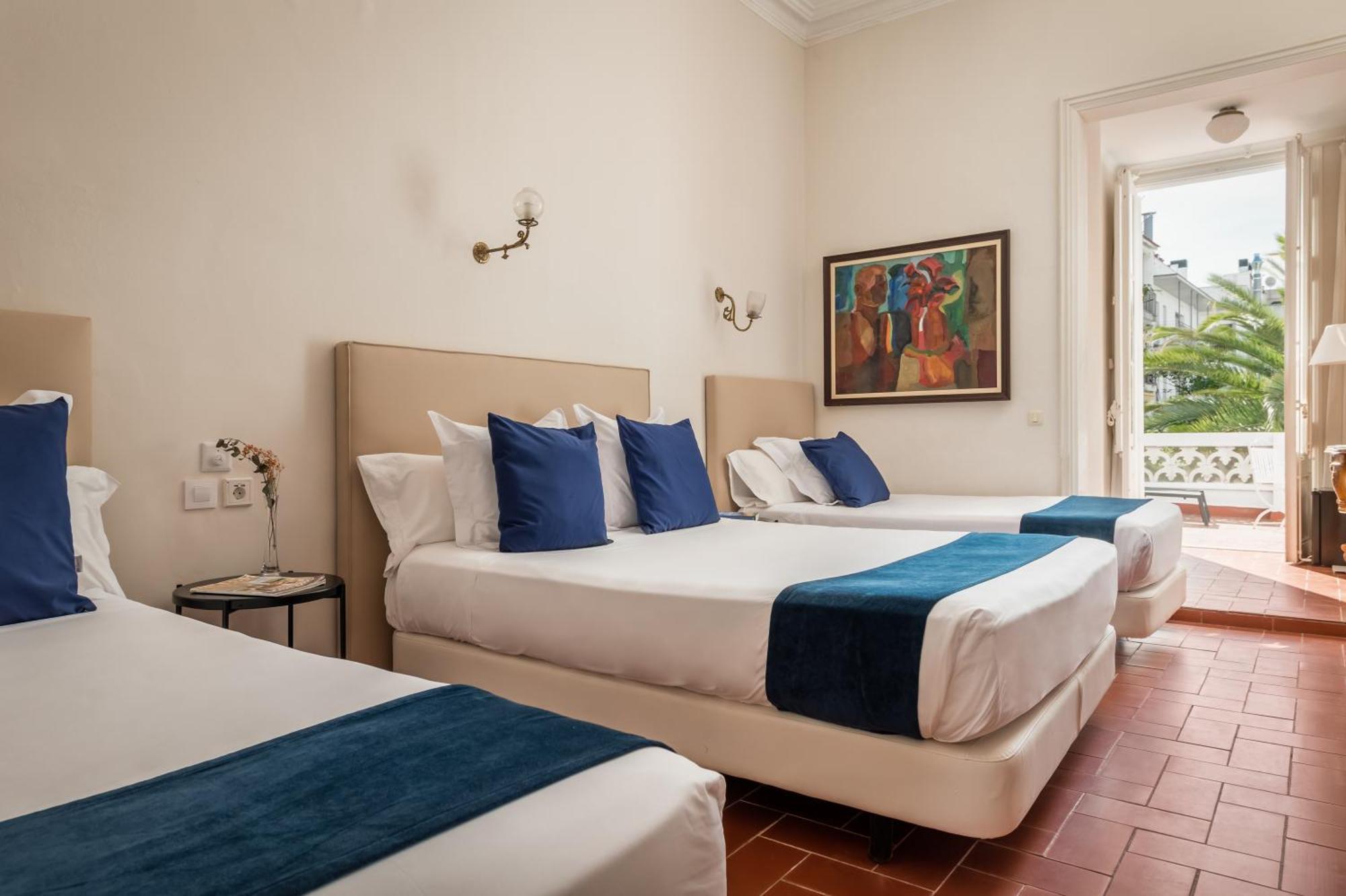 Hotel Medium Romantic Сіджас Номер фото